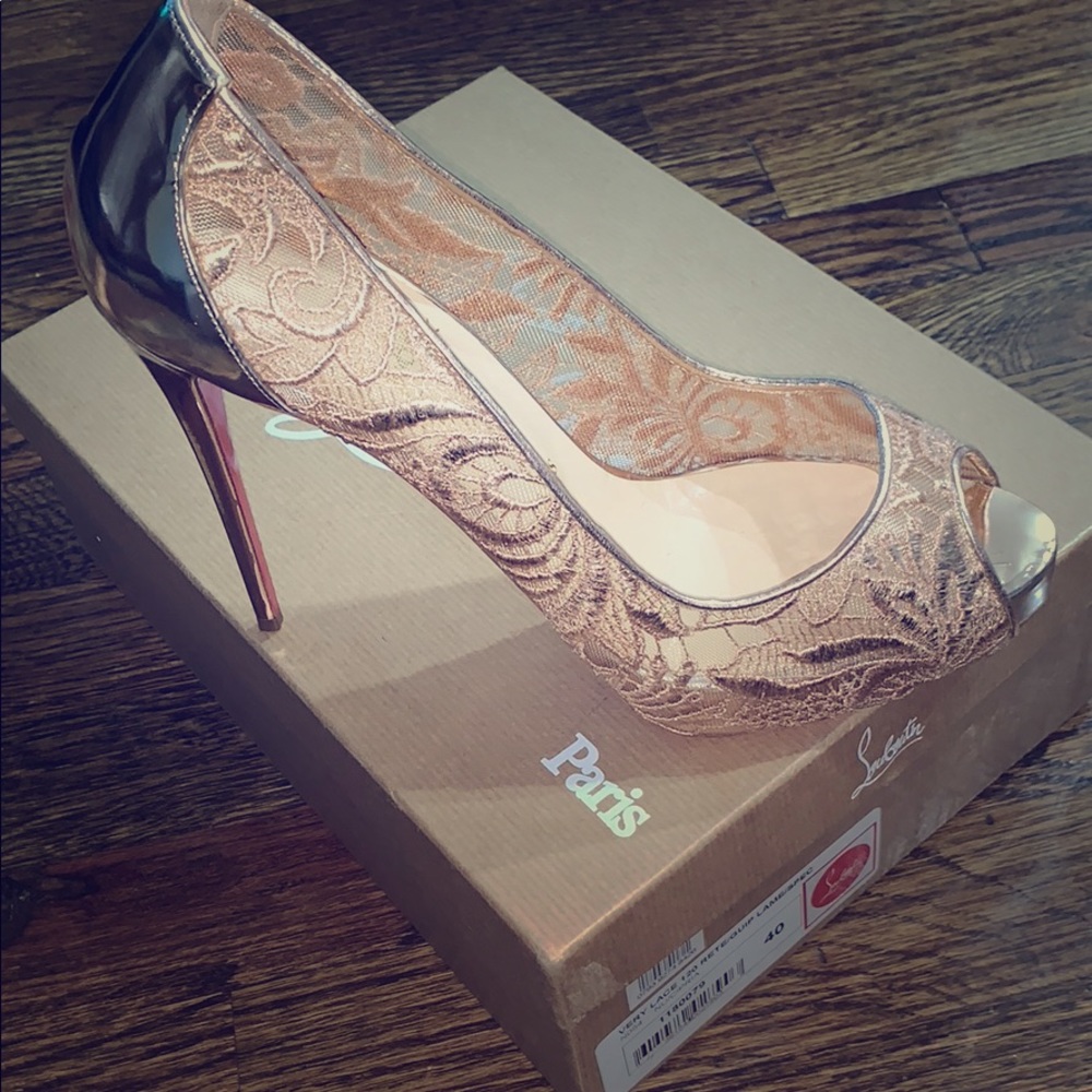 Red Bottoms:Very Lace 120